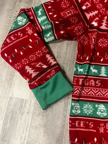 Buc-ees Bucees Beaver Ugly Christmas Holiday Pullover Sweater Size Large