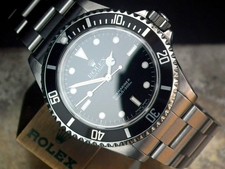 Outstanding 2001 Rolex Oyster Submariner 14060M 2 Liner Full Set Plus