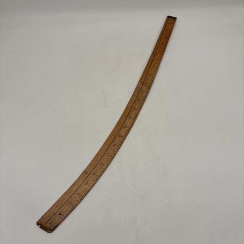 Antique Lufkin Rule Co No 8152 Wood Curved Sewing Tailors Ruler Cracked! - Picture 8 of 11