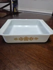 Vintage Pyrex 922 8x8x2 Square Casserole Dish Ovenware Butterfly Gold Brownie