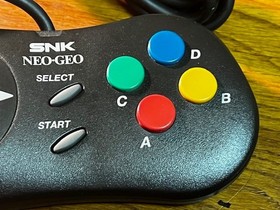 SNK Neo Geo CD Controller &ndash; Original Pad &ndash; Great Condition