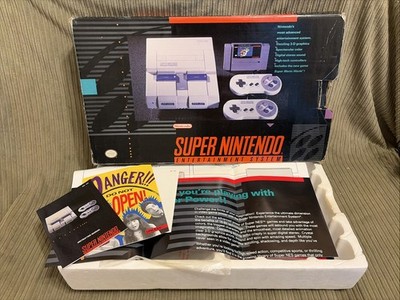 Super Nintendo Entertainment System- Super Set Box/Manual Only