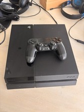 PlayStation 4 Console Bundle With Controller & Turtle  Headset Great Condition