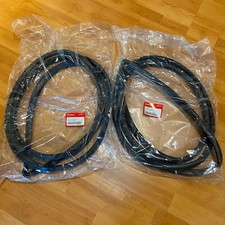 96-00 Genuine Honda Civic EK 4D DX LX sedan front door weatherstrip rubber seal