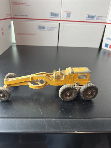 Hubley Kiddie Toy 481 Road Grader Yellow missing Scraper Blade - Picture 2 of 14