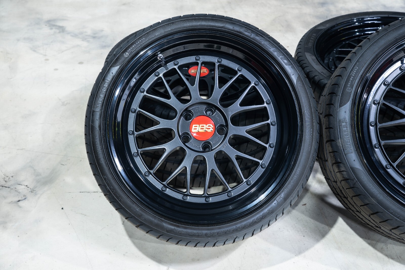 BBS LM Wheels for Ferrari Testarossa 512 TR - 19x10/19x12 with Pirelli Tires