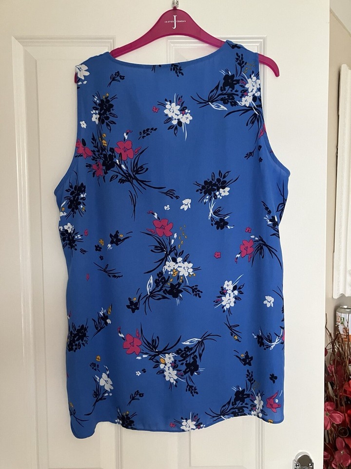 Asda blue top with floral pattern. Size 16 eBay