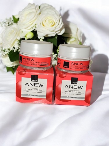 Avon REVERSALIST PLUMP & SMOOTH Tagespflege Reise Set Tages Nacht Creme ab 40 - Bild 15 von 24