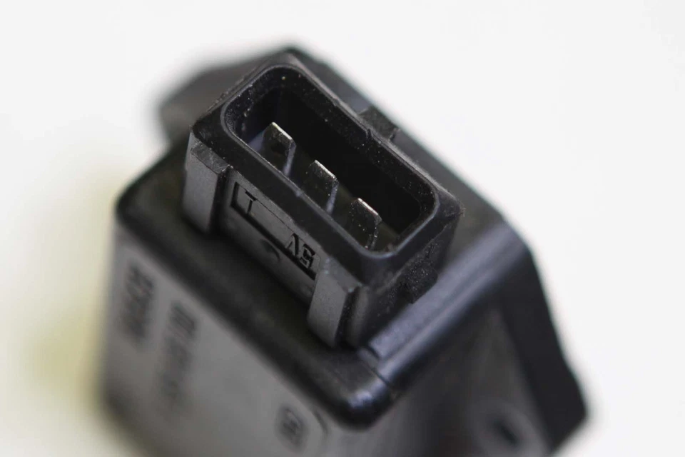 Датчик продольного и бокового ускорения Porsche 911 964 993 993 99360615300 G5 - Изображение 2 из 4