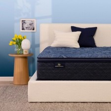 Serta - Perfect Sleeper - Ultimate - Firm Pillow Top - King Mattress