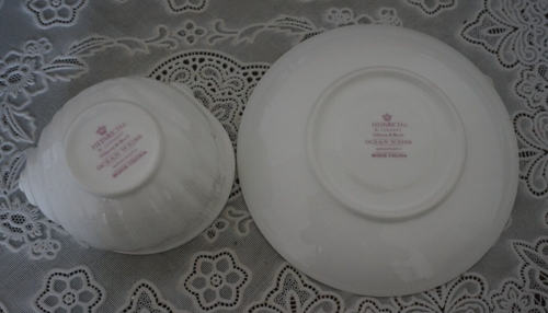 VINTAGE Heinrich Villeroy & Boch Ocean Weiss Shell Shape Gravy & Saucer, Germany - Picture 8 of 10