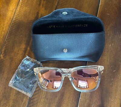 DIFF Sunglasses NWOT NWOT DIFF Eyewear Sunglasses w/Hard Shell Case & Cleaning  main image 3