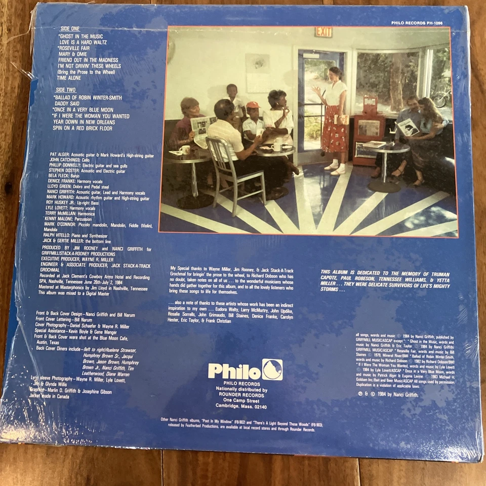 NANCI GRIFFITH Once In A Very Blue Moon PHILO LP VG+ Lyric Sheet Folk Rock Album — 第 3/4 张图片