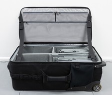 ThinkTank photo Logistics Manager 30 v1 rolli...