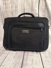 Travelpro Crew Executive Pro Black Carryon La...
