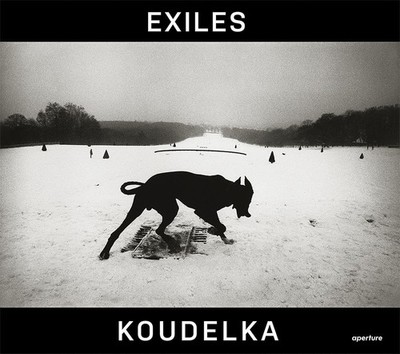 JOSEF KOUDELKA: EXILES BY Josef Koudelka HARDCOVER **GOOD**