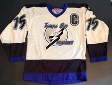 Vintage CCM Tampa Bay Lightning Ysebaert #15 Jersey Auto Dino Ciccarelli