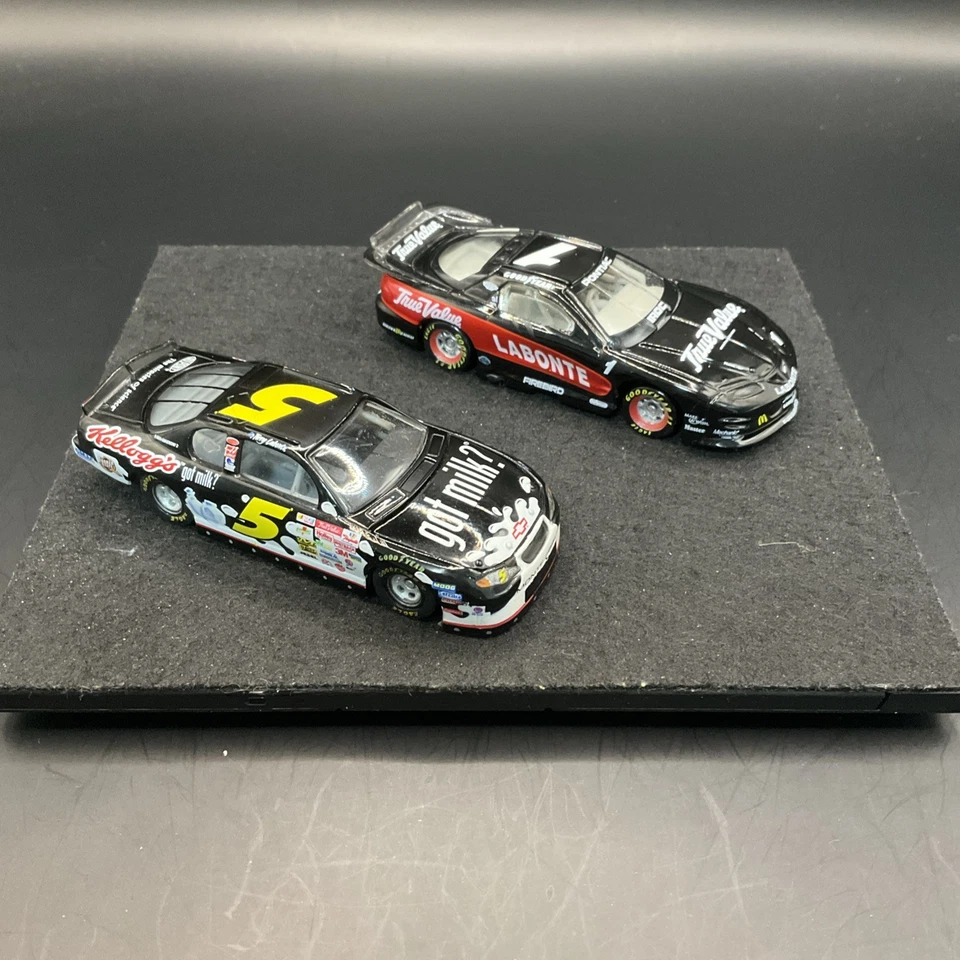 Terry Labonte 1#1 True Value IROC 2001 & 1#5 Kelloggs 2002 1/64 NASCAR Cars - Image 2 of 3