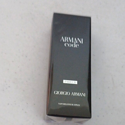 Giorgio Armani Armani Code Parfum Vaporisateur Spray 0.5 fl oz