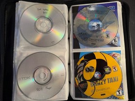 Sega Dreamcast  Console Bundle 37 games, 2 controllers, 2 memory cards, working!