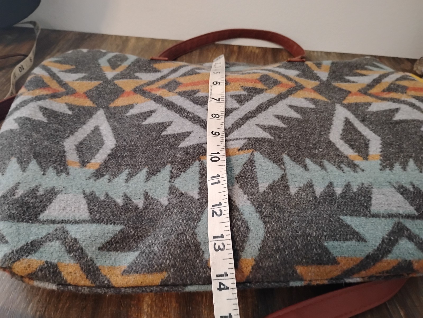 NOT PENDLETON DIFFERENT DESIGNS ON EACH SIDE NATI… - image 2