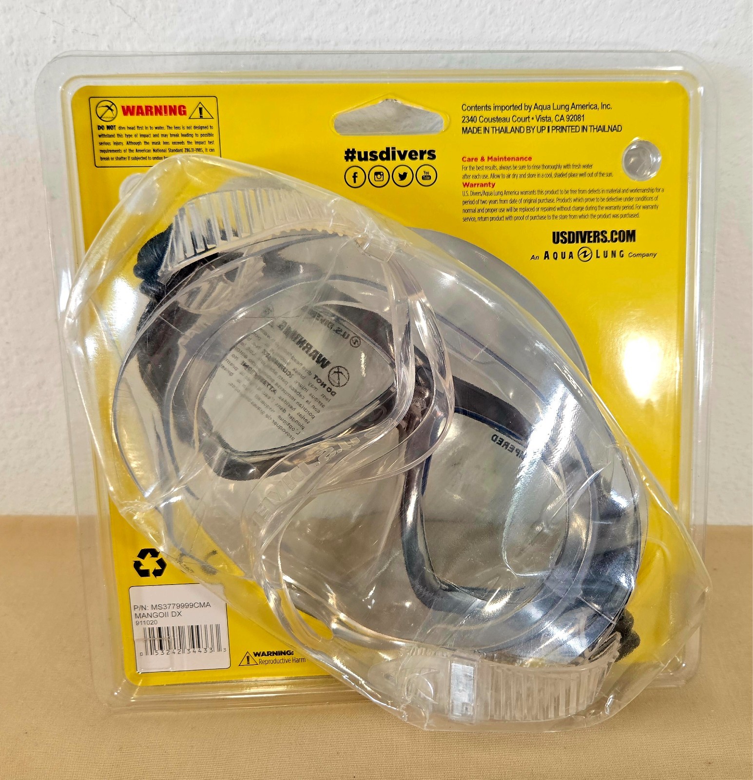 U.S. Divers Explore Series Adult Mango Mask Swim Goggles Blue NIP