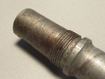 Axe de pédalier à clavettes-Bottom Bracke NEUF-NOS ANCIEN (lg127-46