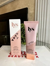 LYS BEAUTY Think Deep Pore Minimizing Detox Mask with Pomegranate + Charcoal.