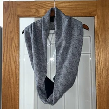 Columbia Womens Infinity Scarf Optic Got It Fleece-Lined Herringbone Black White