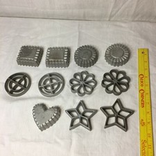 Lot of 11 Rosette Cookie Patty Mold Cast Metal Star Shell