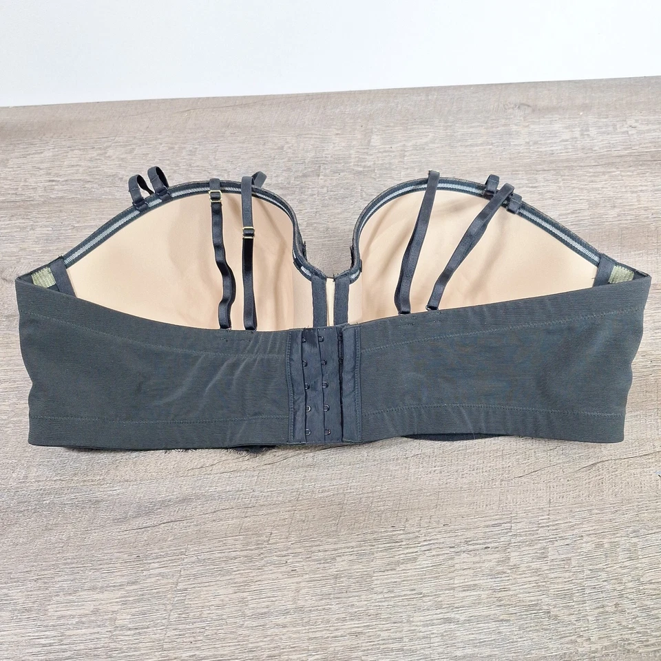 Usado en Excelente Condición Cacique 46DD Negro Encaje Ligeramente Forrado Multivía Sin Tirantes Con Aros Foto 3 de 4