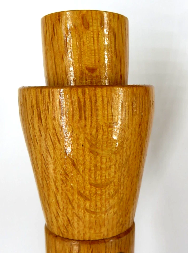 JUEGO DE 2 CANDELABROS CÓNICOS DE MADERA artesanales torneados tallados a mano 10" Foto 4 de 4