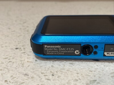 PANASONIC LUMIX DMC-FT25 DIGITAL Compact CAMERA 16.0MP - Blue