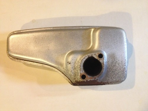 Briggs & Stratton Muffler 790828 for Quantum Engine - Picture 2 of 2