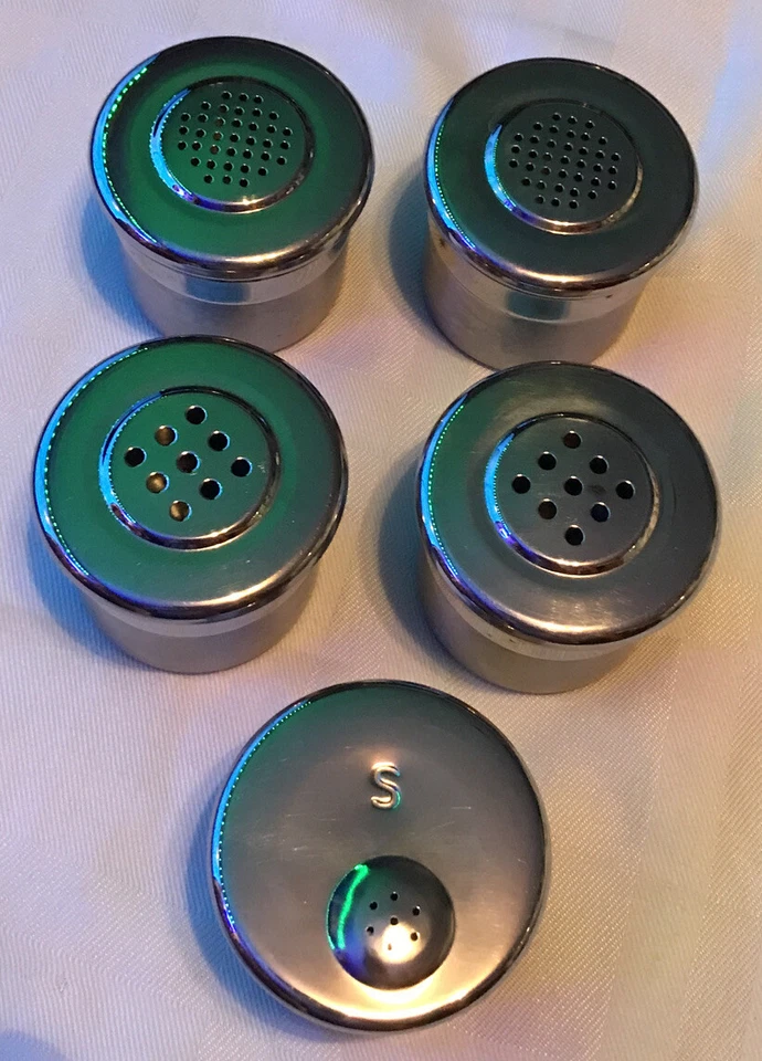 Juego de 5 botes de acero inoxidable BergHOFF 18/10 con estante de especias de madera Foto 3 de 4