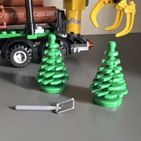 LEGO CITY: Logging Truck (60059) minifigures, instructions, retired set