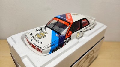 Minichamps 1:18 BMW M3 E30 DTM #15 Ravglia DTM Champion 1989