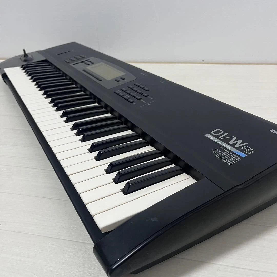 Preços baixos em Sintetizadores de áudio profissional Korg 01W | eBay