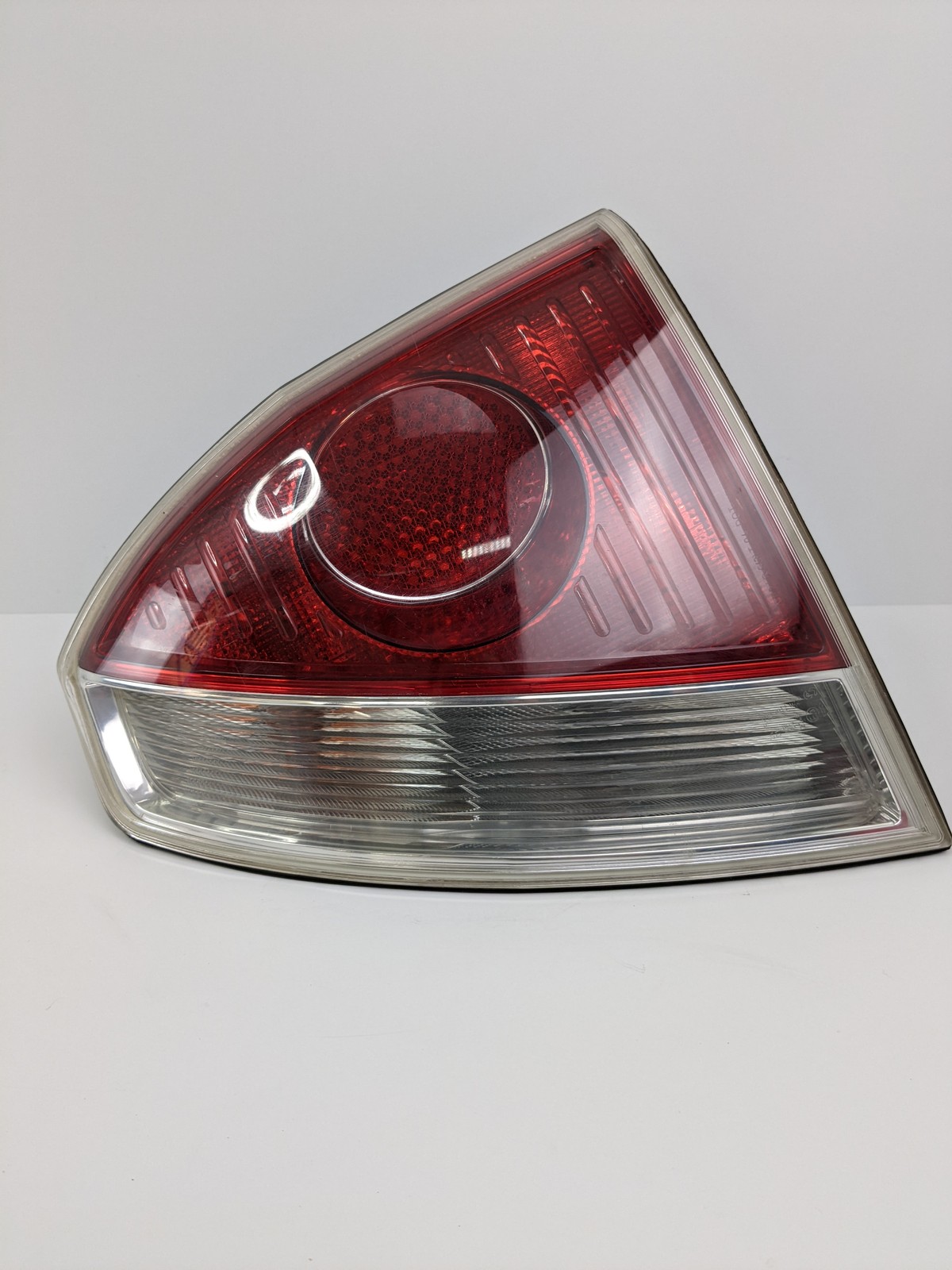 2003-2008 MASERATI QUATTROPORTE M139 REAR RIGHT PASSENGER TAIL LIGHT LAMP OEM