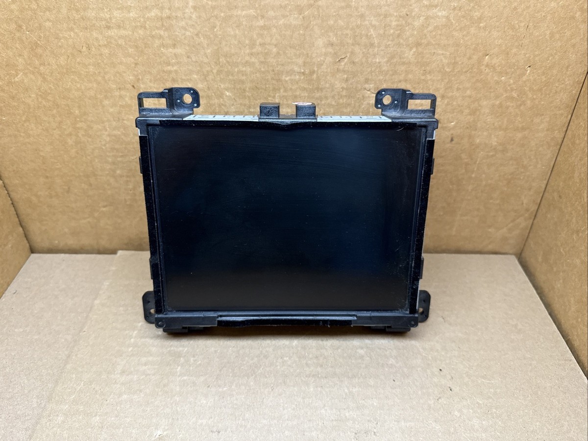 2015-2017 Dodge Challenger Charger 300 Ra3 8.4 Uconnect Radio