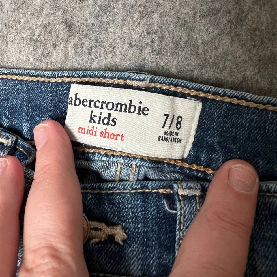 Pantalones cortos de mezclilla midi Abercrombie para niños talla 7/8 Foto 4 de 4