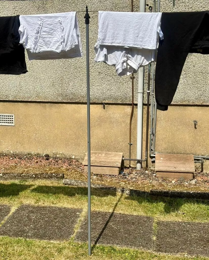 Extending washing line prop hot sale