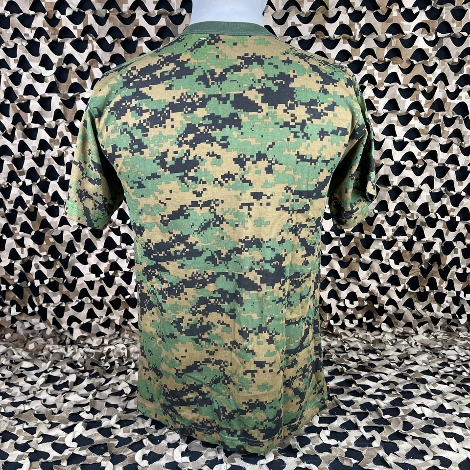 NOVA Camiseta Rothco Manga Curta - Marpat - Pequena - Imagem 3 de 4