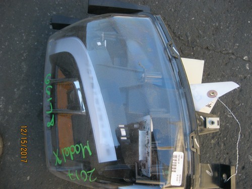15 16 17 18 TESLA MODEL X RH FOG LAMP OEM USED STOCK 66178 - Picture 3 of 7