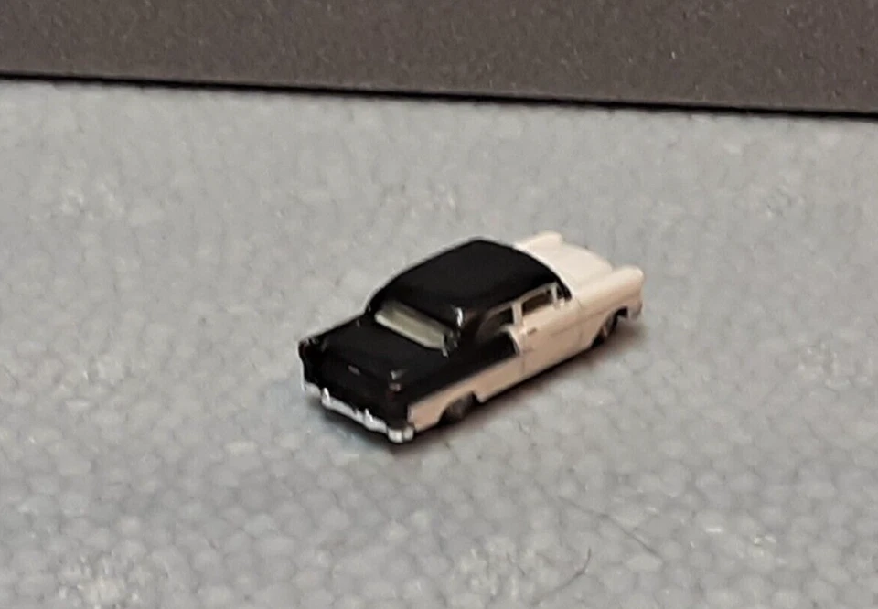 Chevy Belair 1955 clásico Metal Works blanco y negro sedán escala N Foto 4 de 4