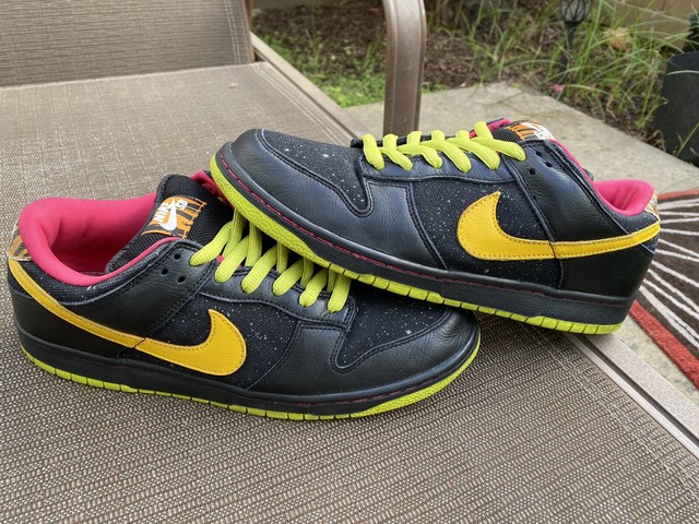 nike sb space tiger