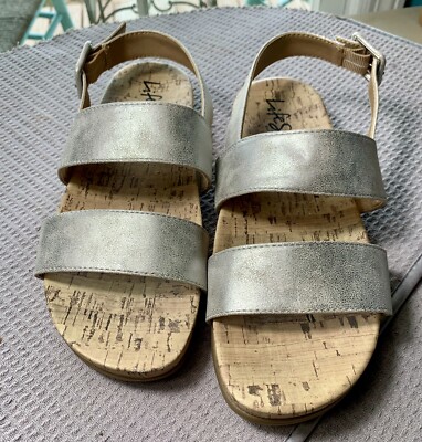 Life Stride Velocity Womens Memory Foam Sandals Beige Size sku 513 