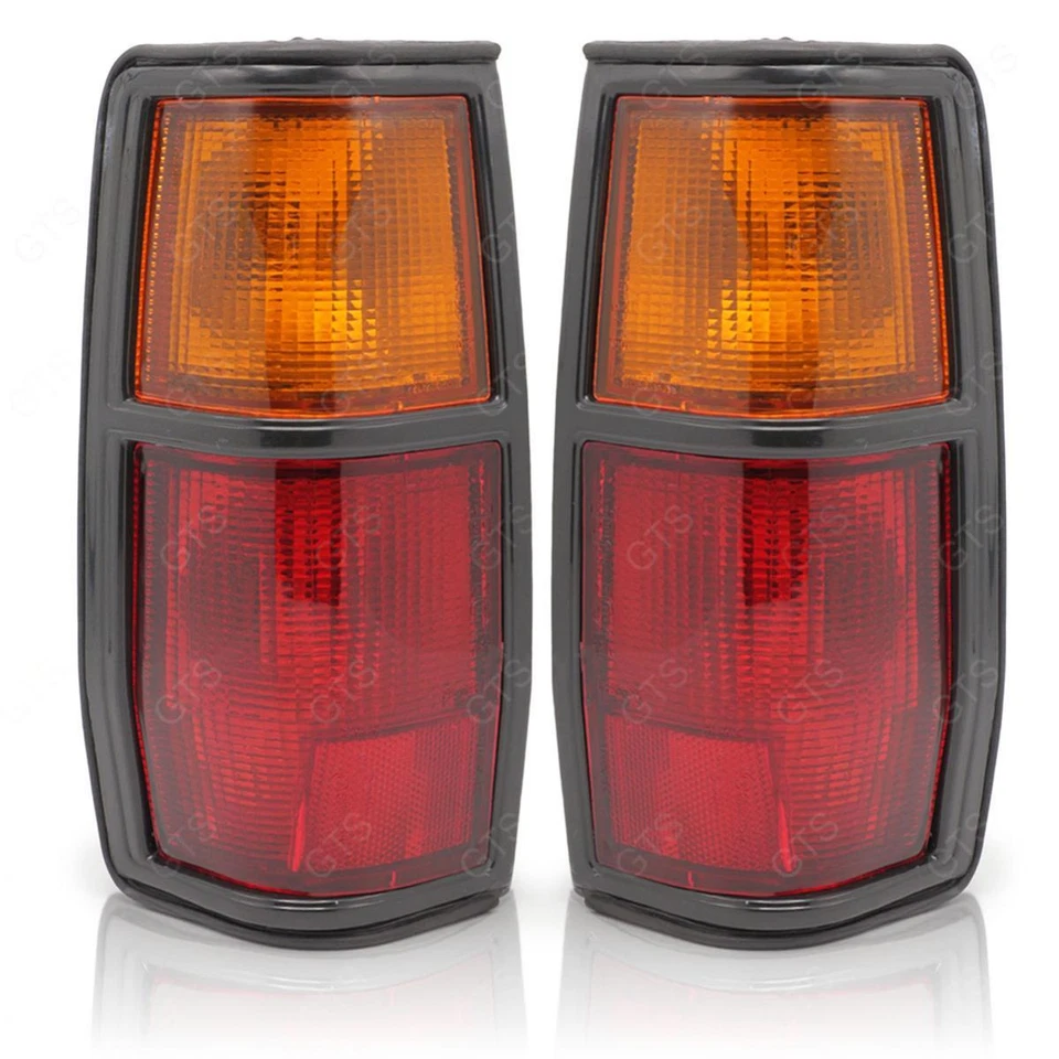 Par de luces traseras negras para camioneta Nissan Datsun 720 4x4 SD23 1982-84 Foto 3 de 4