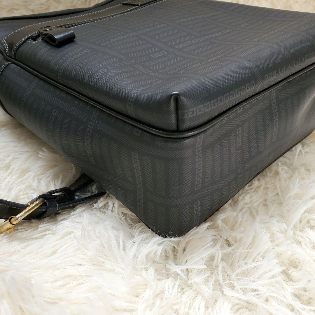 GIVENCHY Men's Logo Shoulder Bag Crossbody thumbnail 5