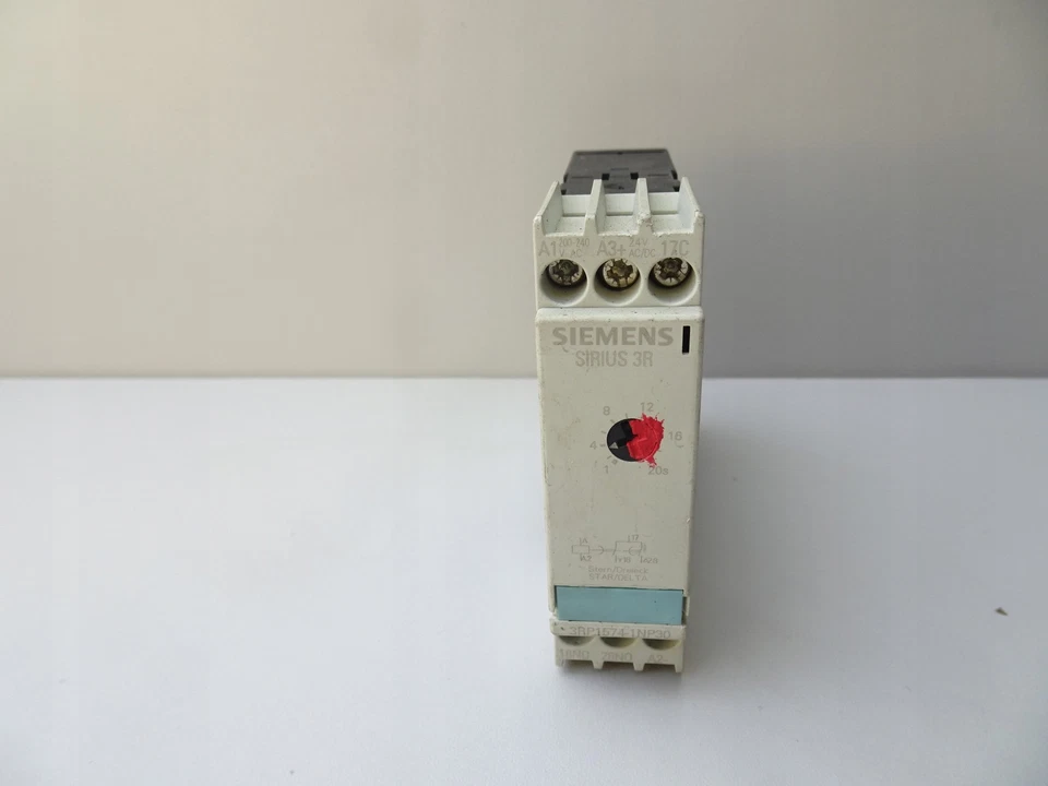 Siemens 3RP1574-2NP30 Sirius Relay - Image 4 of 4